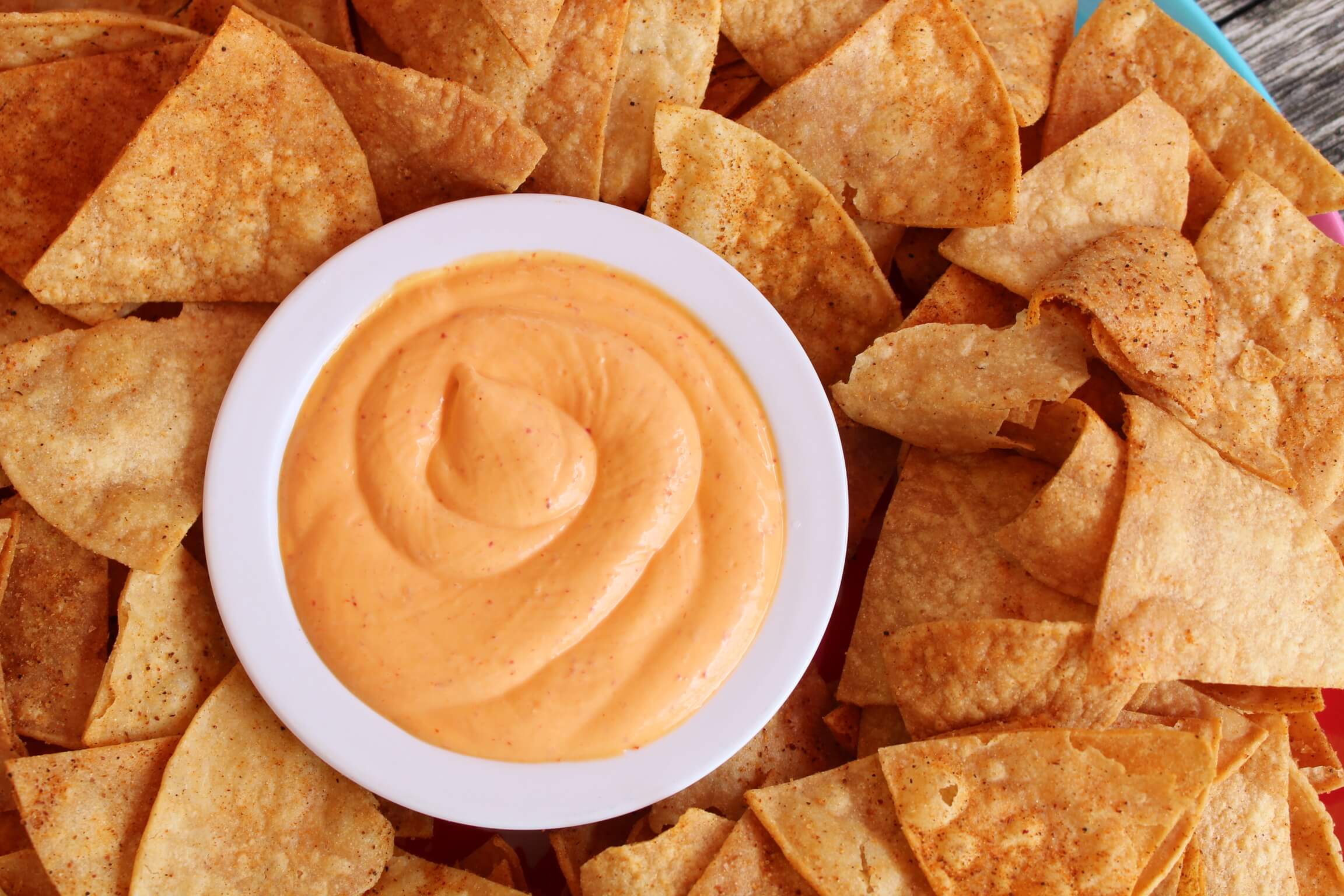 Girls Chips and beer cheese